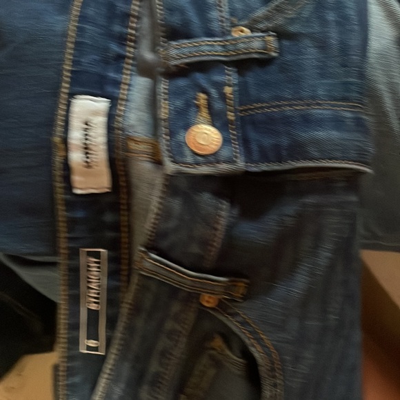 Jeans - Picture 2 of 2